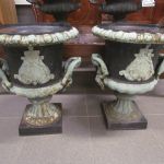 711 8612 GARDEN URNS